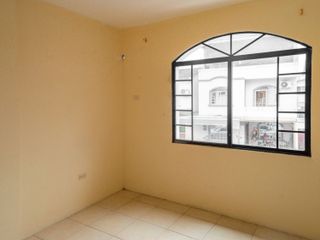 CASA EN VENTA EN URB. CIUDAD VERDE, MACHALA