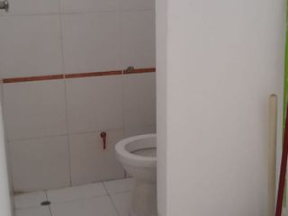 VENTA DE DEPARTAMENTO EN SEGUNDO PISO EN AV. PACASMAYO DE CHICLAYO