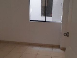 VENTA DE DEPARTAMENTO EN SEGUNDO PISO EN AV. PACASMAYO DE CHICLAYO