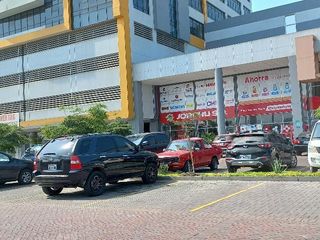 Foto 5 de Local Alquilo en  Plaza Comercial en Duràn