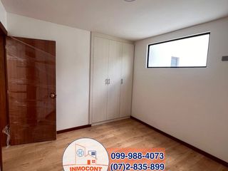 Amplia casa VIP independiente de venta, Sector Río Amarillo C1064