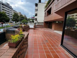 Arriendo Casa 850mts Av.Brasil (Quito Tenis) Perfecta para empresas/consultorios!