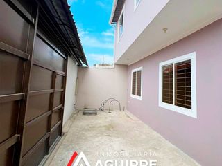 En venta: casa con 3 departamentos en sector Av. Ferroviaria. Machala