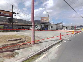 Foto 1 de Terreno vendo en Quito sector Mitad del Mundo