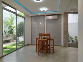 Foto 11 de Casa amoblada de alquiler en la Urbanización Vilanova, Samborondón-Salitre.