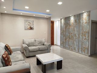 Foto 5 de Casa amoblada de alquiler en la Urbanización Vilanova, Samborondón-Salitre.