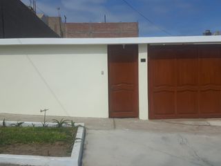 Foto 1 de VENDO CASA DE 1UN PISO LAS BEGONIAS MZ B LOTE 3 CIUDAD JARDIN PACOCHA ILO