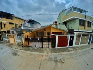Foto 1 de EN VENTA CASA EN LA ALBORADA