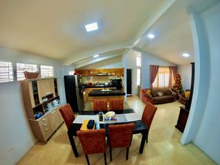 Foto 5 de EN VENTA CASA EN LA ALBORADA