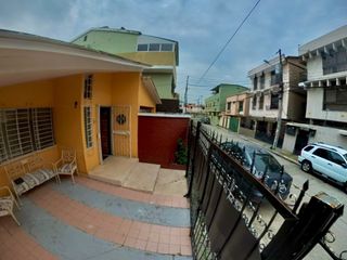 Foto 13 de EN VENTA CASA EN LA ALBORADA