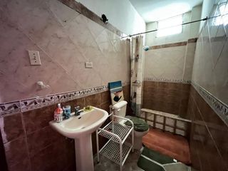 Foto 4 de casa de venta en manta zona norte