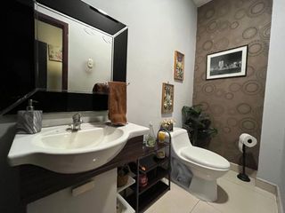 Foto 6 de casa de venta en manta zona norte