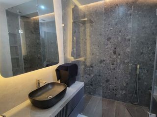 Foto 18 de En venta lujosa y moderna casa en Proyecto, Isla Mocolí, Samborondón