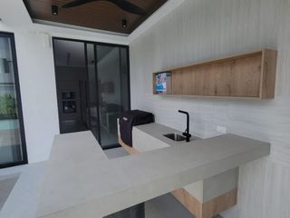 Foto 26 de En venta lujosa y moderna casa en Proyecto, Isla Mocolí, Samborondón