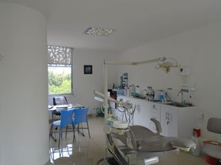 Foto 2 de Consultorio en Arriendo en Alpes