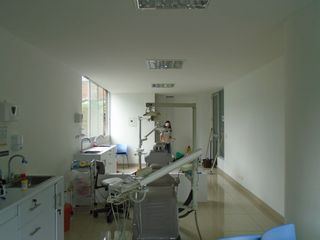 Foto 4 de Consultorio en Arriendo en Alpes