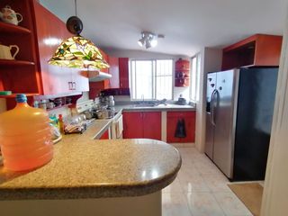 Foto 7 de VENTA CASA ALBORADA X ETAPA CONJUNTO CERRADO