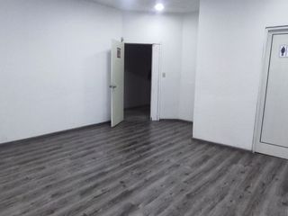 ALQUILER DE OFICINAS SECTOR REMIGIO CRESPO, INCLUYE AGUA Y LUZ