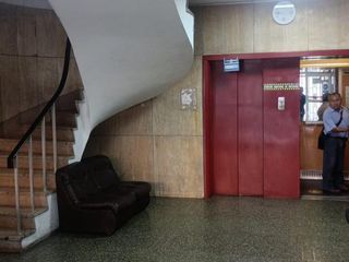 Foto 4 de Hermoso Departamento En Venta En El Centro De Lima: Espacio Estratégico Con Encanto Colonial