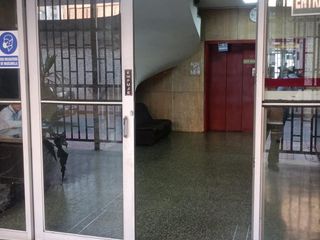 Foto 2 de Hermoso Departamento En Venta En El Centro De Lima: Espacio Estratégico Con Encanto Colonial
