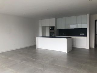Foto 4 de ALQUILER DEPARTAMENTO CUMBAYA 2 DORMITORIOS