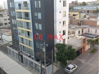 Se Vende Duplex En Surquillo