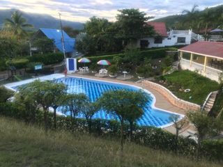 Foto 8 de HERMOSA CASA VACACIONAL CON PISCINA PROPIA, EN VENTA! NEGOCIABLE!!!