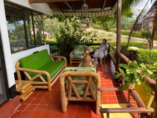 Foto 7 de HERMOSA CASA VACACIONAL CON PISCINA PROPIA, EN VENTA! NEGOCIABLE!!!