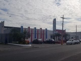 Venta de Propiedad con oficinas, Local y Galpon al Sur de Guayaquil