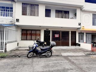 Foto 1 de VENTA DE CASA PLURIFAMILIAR DE 3 APARTAMENTOS EN SANTA ISABEL