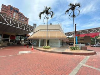 LOCAL COMERCIAL EN VENTA, CC COUNTRY PLAZA BARRANQUILLA.