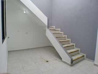 VENTA DE CASA EN URB. PRIVADA EL PACIFICO POR LA VIA BENGALA