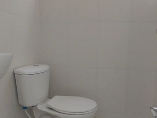 Foto 9 de ARRIENDO  OFICINA EDIFICIO COLON CORPORACION MEDICA Y EMPRESARIAL TUINJA
