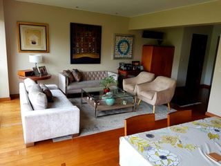 Foto 6 de Venta de exclusivo y hermoso Dpto en General Córdova con Terraza en Miraflores