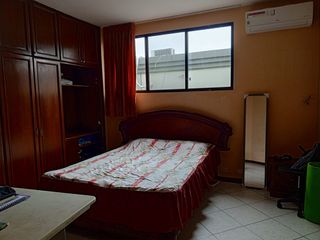 Foto 8 de VENDO O ALQUILO VACIA O AMOBLADA VILLA EN LOS PRIMEROS KILOMETROS DE SAMBORONDON