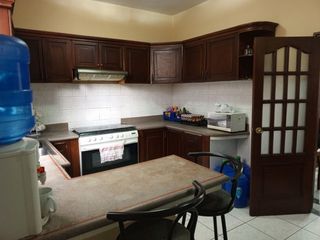 Foto 15 de VENDO O ALQUILO VACIA O AMOBLADA VILLA EN LOS PRIMEROS KILOMETROS DE SAMBORONDON