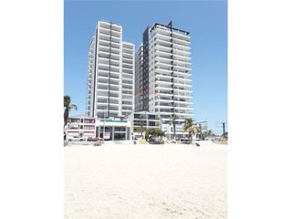 Venta Departamento en Edificio malecón de Salinas