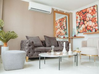 Foto 3 de Venta de Casa 4 Dormitorios Etapa manantial/Casalaguna/ cerca Riocentro Dorado