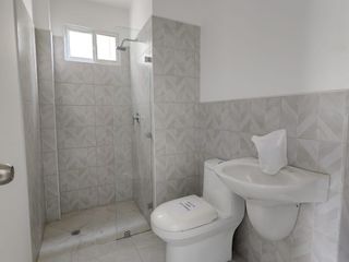 Foto 17 de Venta de Casa 4 Dormitorios Etapa manantial/Casalaguna/ cerca Riocentro Dorado