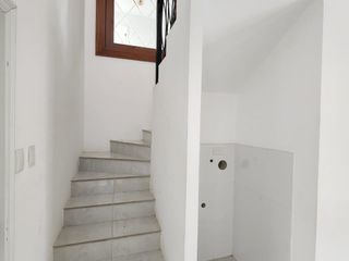 Foto 11 de Venta de Casa 4 Dormitorios Etapa manantial/Casalaguna/ cerca Riocentro Dorado