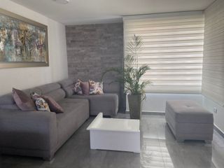 Foto 1 de SE VENDE CASA REMODELADA EN CAMPOARAGON
