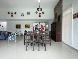 Foto 4 de CASA DE LINDO DISEÑO Y PISCINA EN CONDOMINIO PRIVADO PASO CHICO