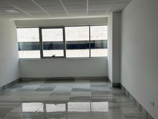 Foto 3 de vENTA DE 2 OFICINAS DE 44 Y 41 M2 EN PLATINUM DIAGONAL AL CC EL DORADO