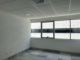 Foto 7 de vENTA DE 2 OFICINAS DE 44 Y 41 M2 EN PLATINUM DIAGONAL AL CC EL DORADO
