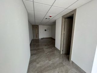 Foto 21 de vENTA DE 2 OFICINAS DE 44 Y 41 M2 EN PLATINUM DIAGONAL AL CC EL DORADO