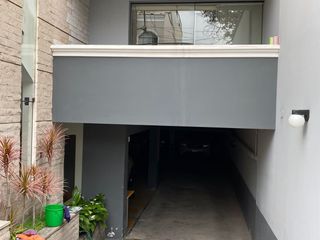 VENTA HERMOSO DEPARTAMENTO EN TAMBO DE MONTERRICO SURCO