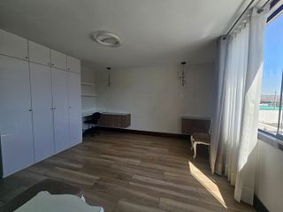 LUJOSA  CASA EN VENTA - SACHACA