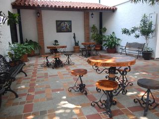 SE VENDE HOTEL UBICADO EN HONDA TOLIMA, COLOMBIA.