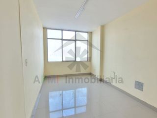 Foto 8 de ALQUILER DE EDIFICIO EN ESQUINA Y EN EL CENTRO DE CHICLAYO