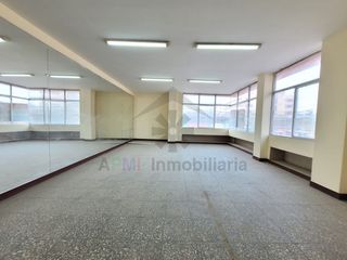 Foto 1 de ALQUILER DE EDIFICIO EN ESQUINA Y EN EL CENTRO DE CHICLAYO